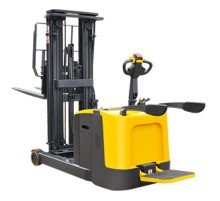 Штабелер самоходный 1,5 т 3,5 м XILIN CQD15R с раздвижными вилами и противовесом (с платформой)