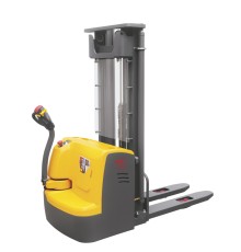 Штабелер самоходный 1,5 т 3,0 м XILIN CDDR15-III 24/200 В/Ач (сопровождаемый)