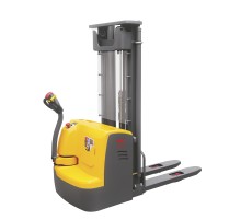 Штабелер самоходный 1,5 т 3,5 м XILIN CDDR15-III Li-ion 24/150 В/Ач (сопровождаемый)